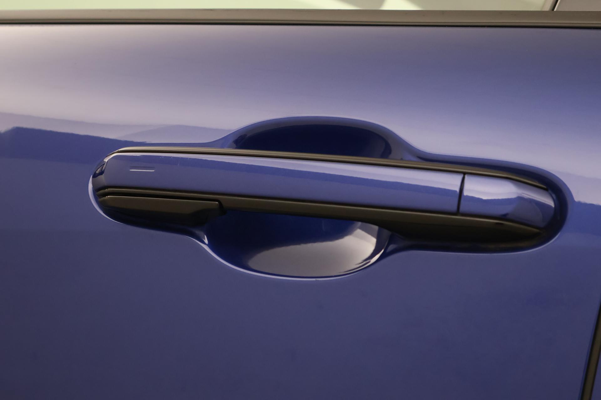 Lexus LBX