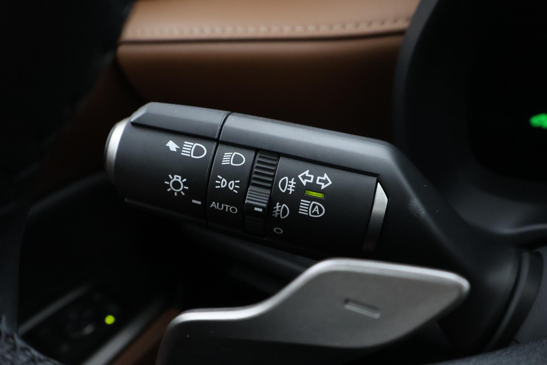 Lexus LBX