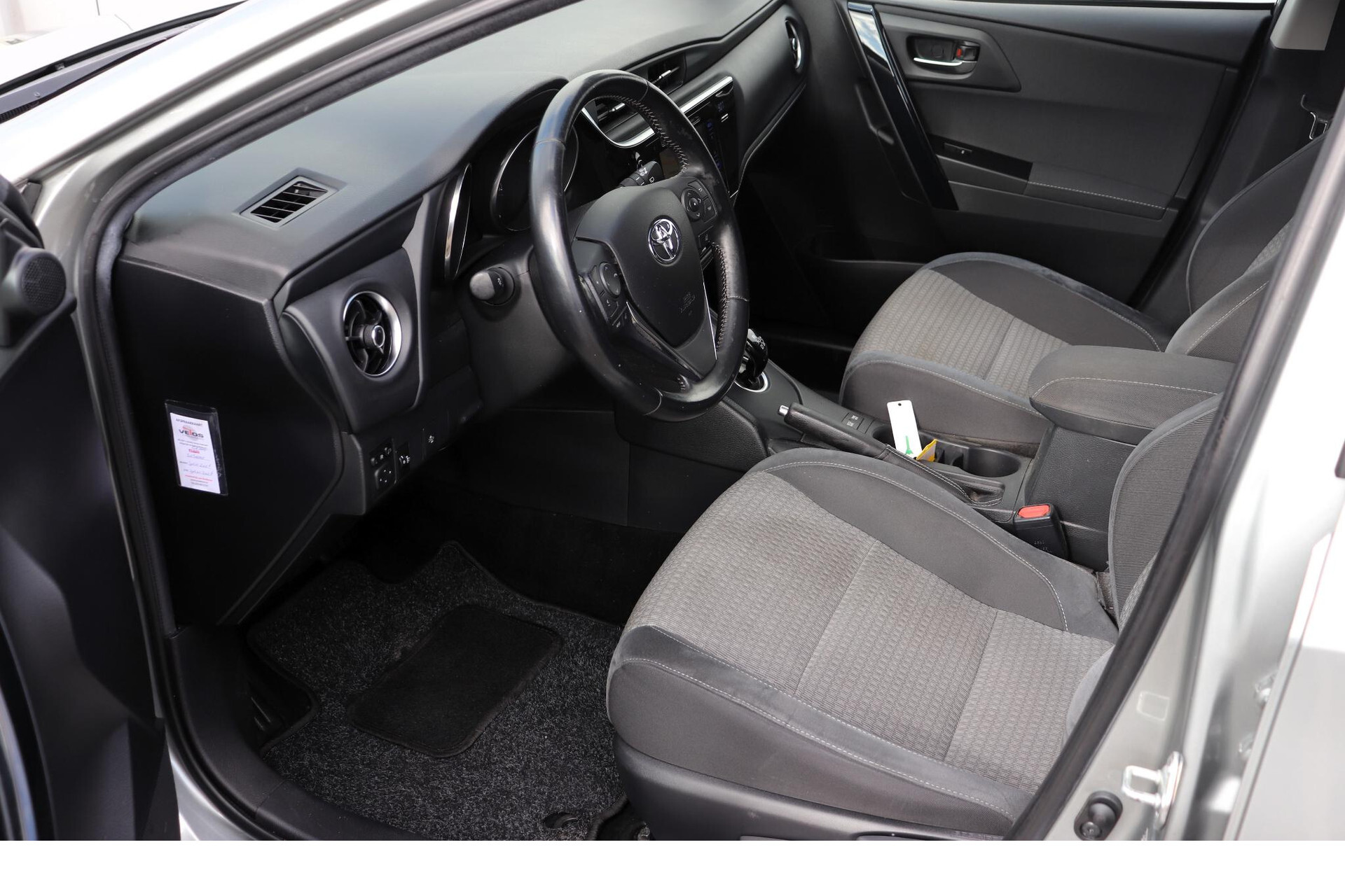 Toyota Auris Touring Sports