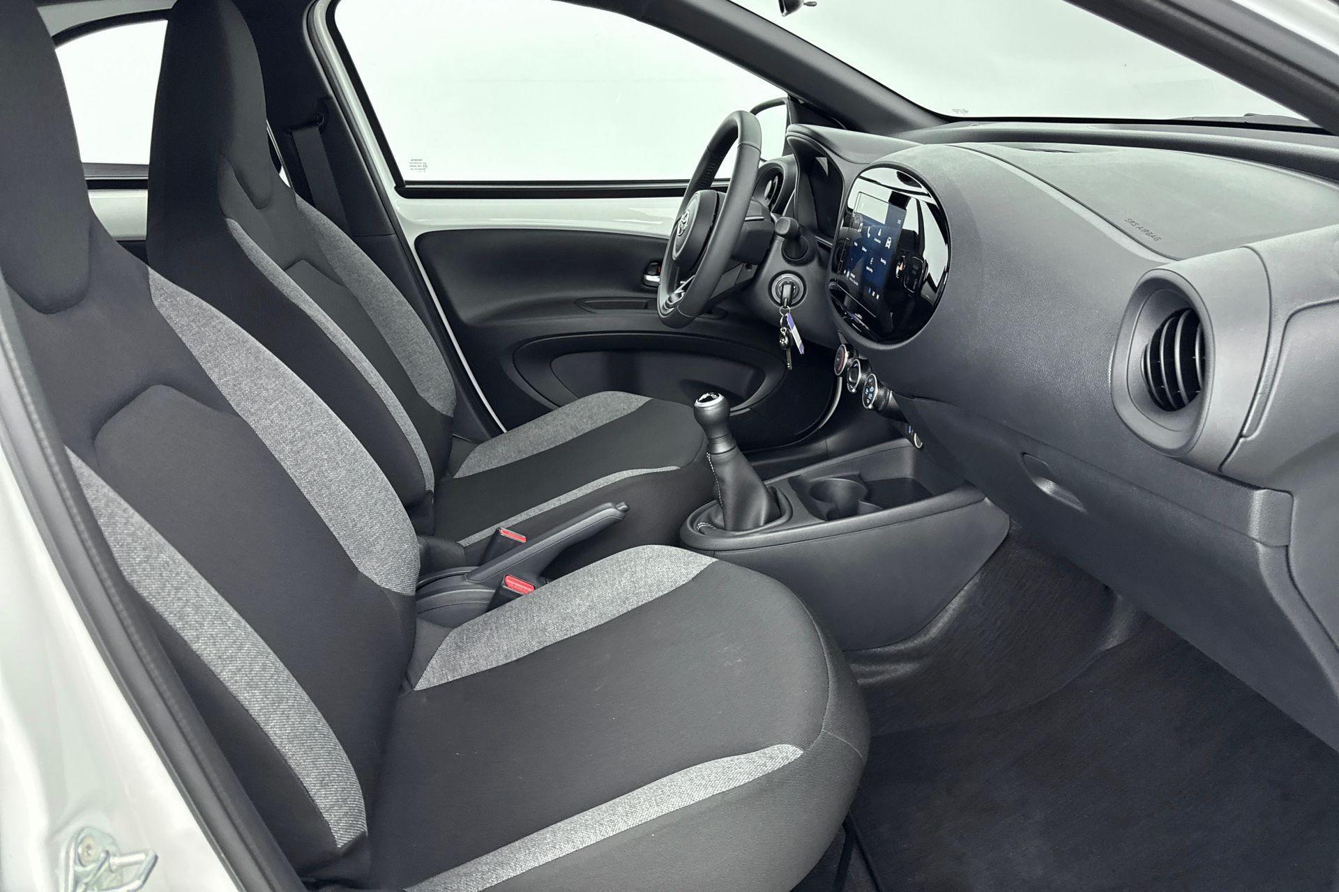 Toyota Aygo X