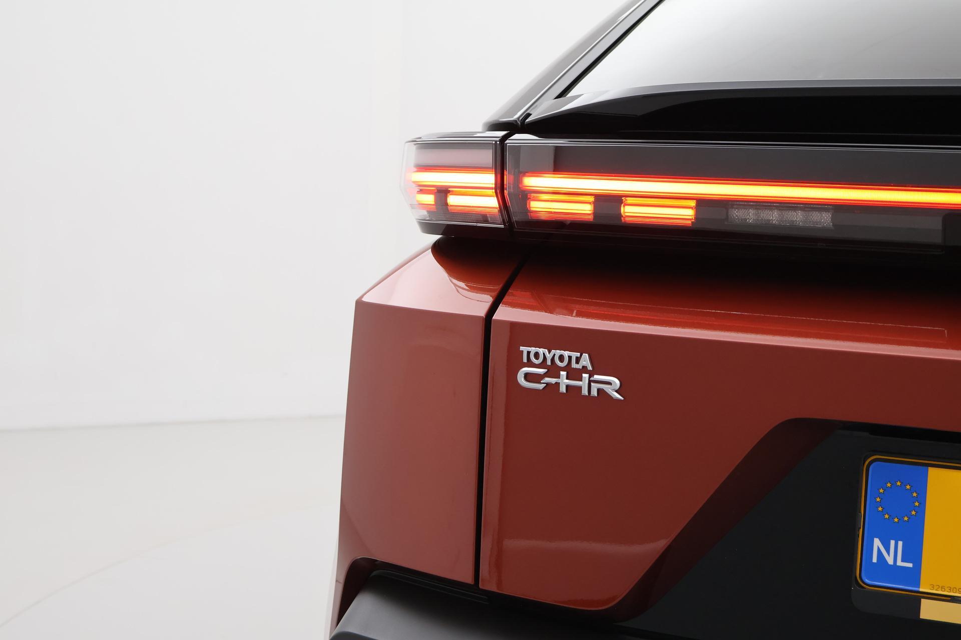 Toyota C-HR+