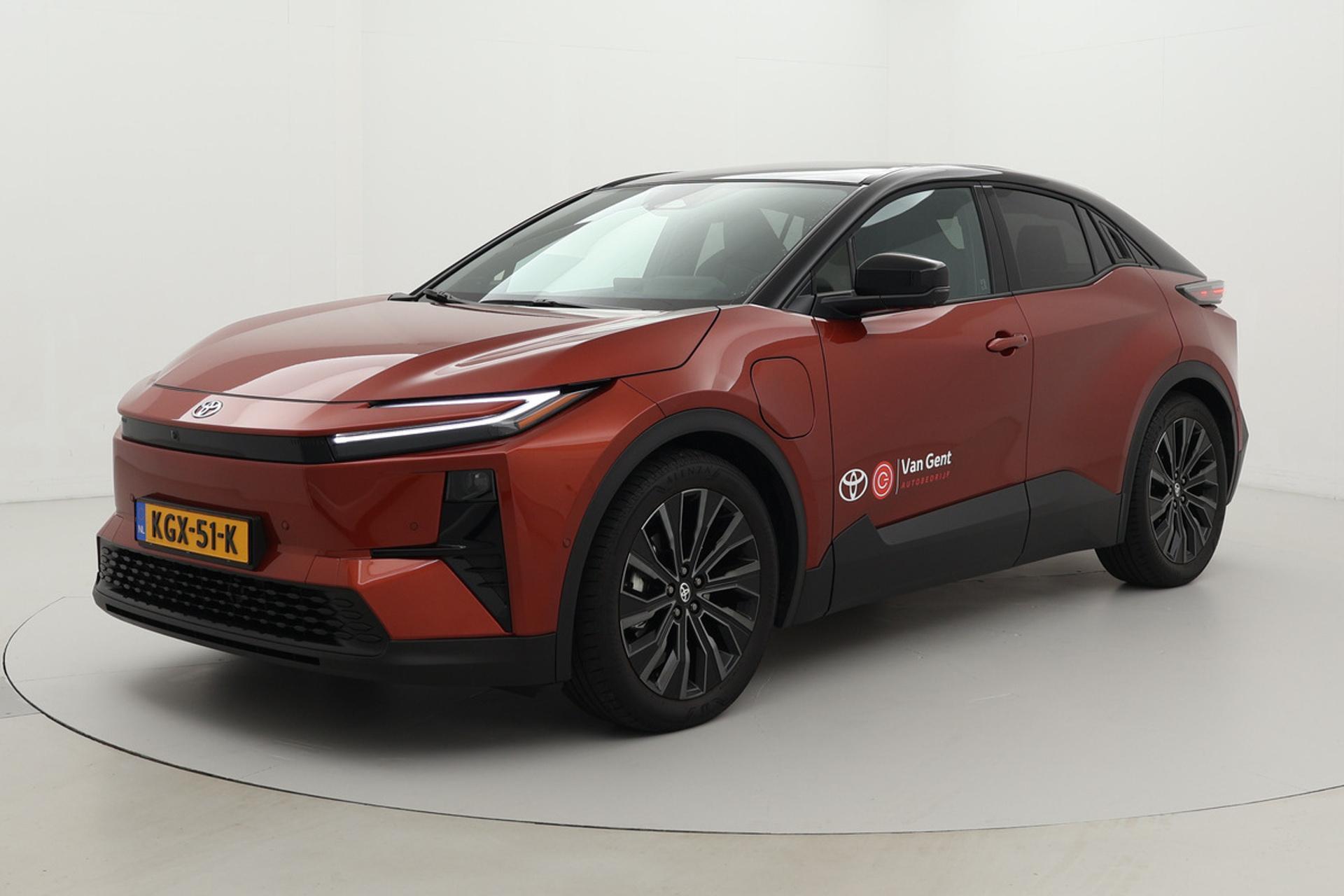 Toyota C-HR+
