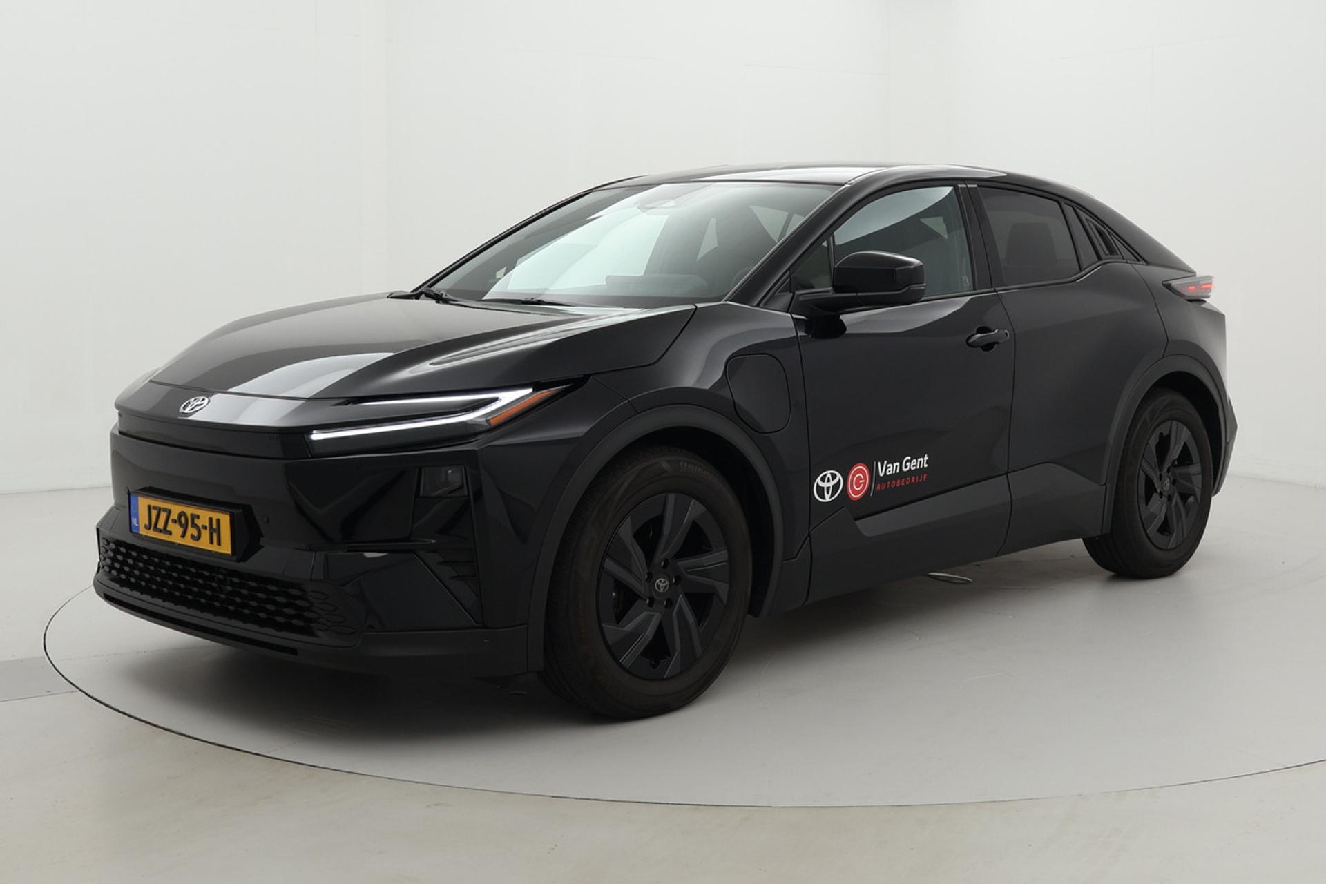Toyota C-HR+