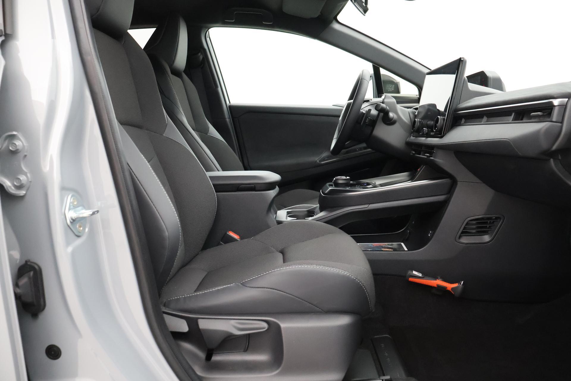 Toyota C-HR+