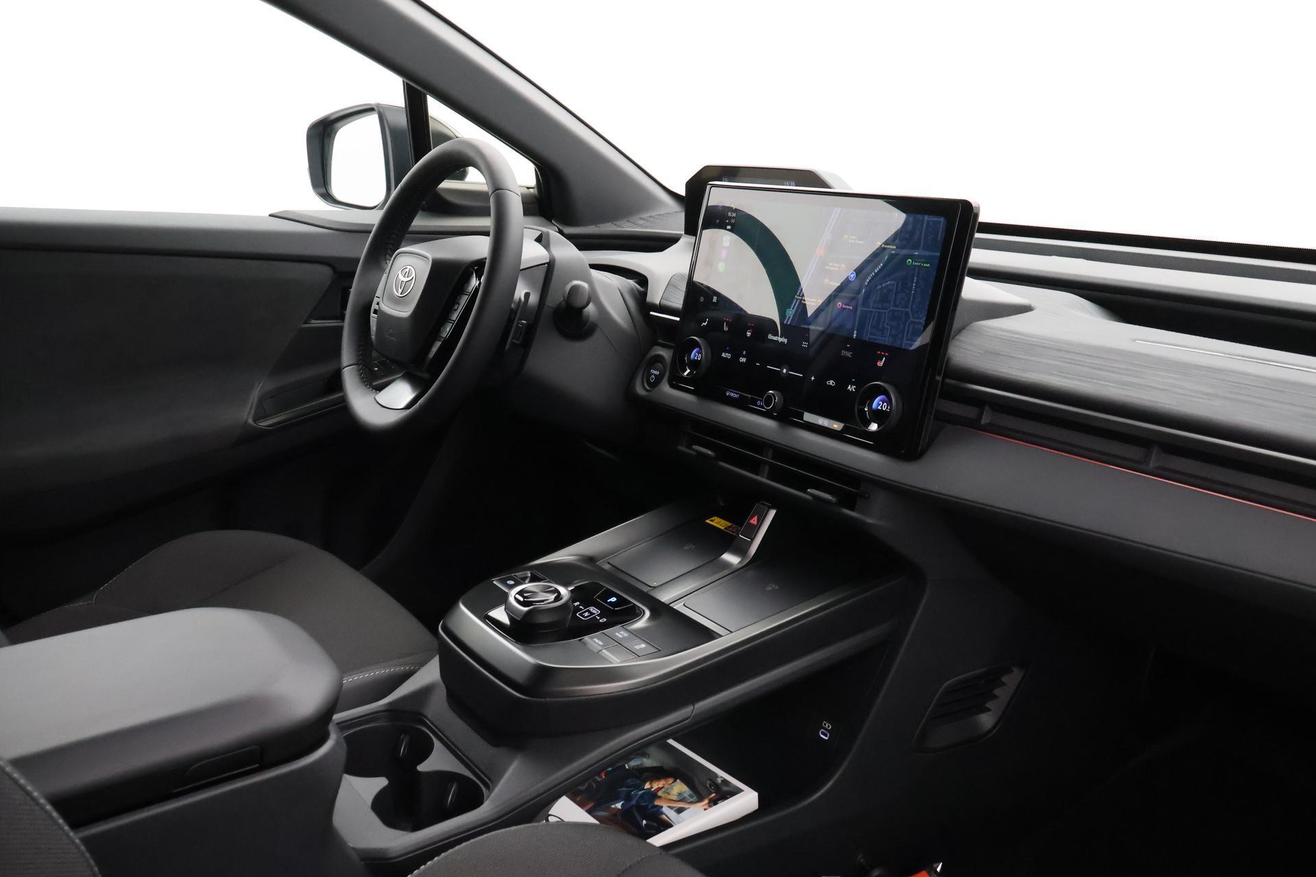 Toyota C-HR+