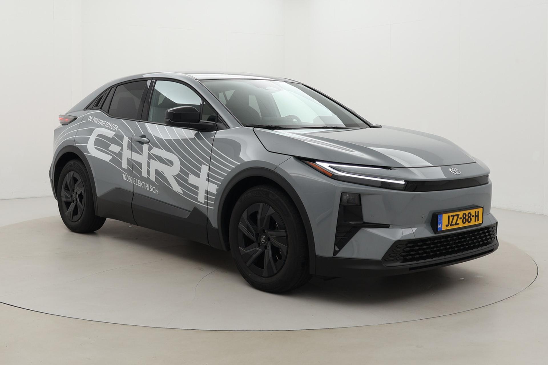 Toyota C-HR+