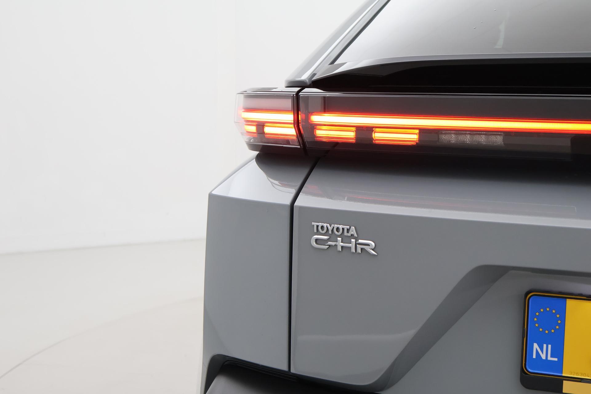 Toyota C-HR+