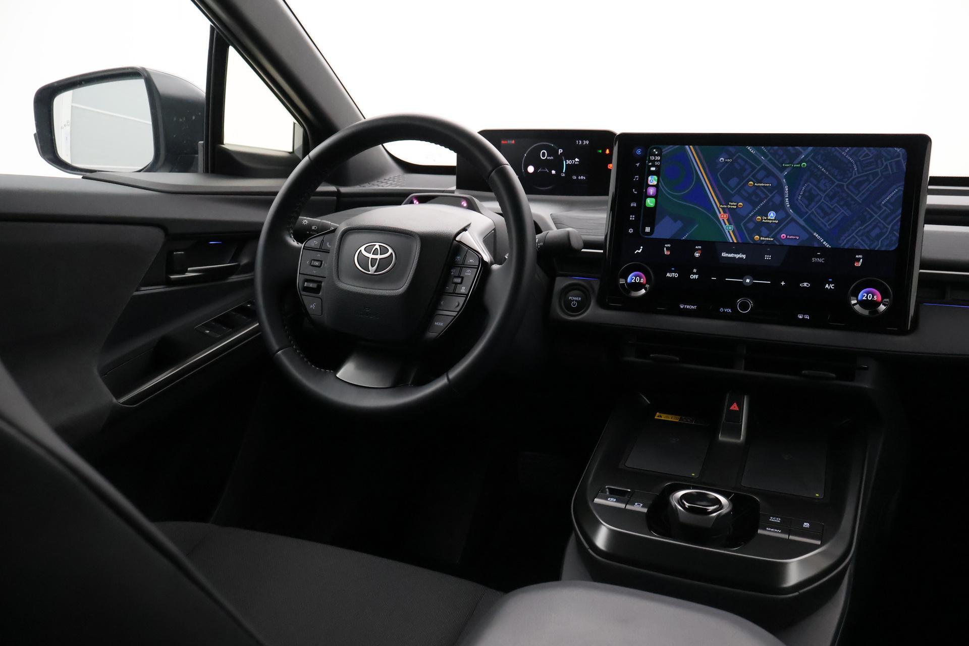 Toyota C-HR+