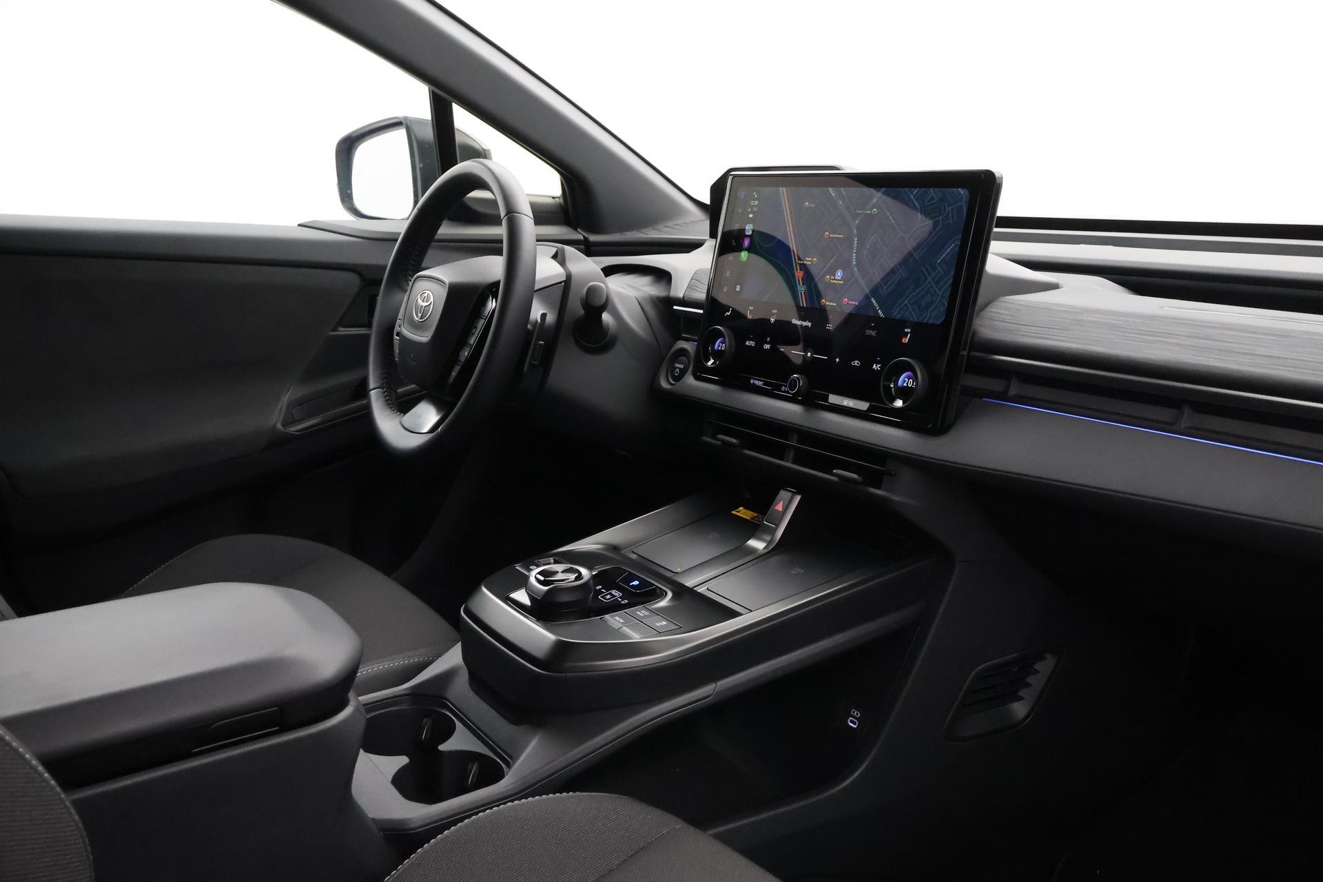 Toyota C-HR+