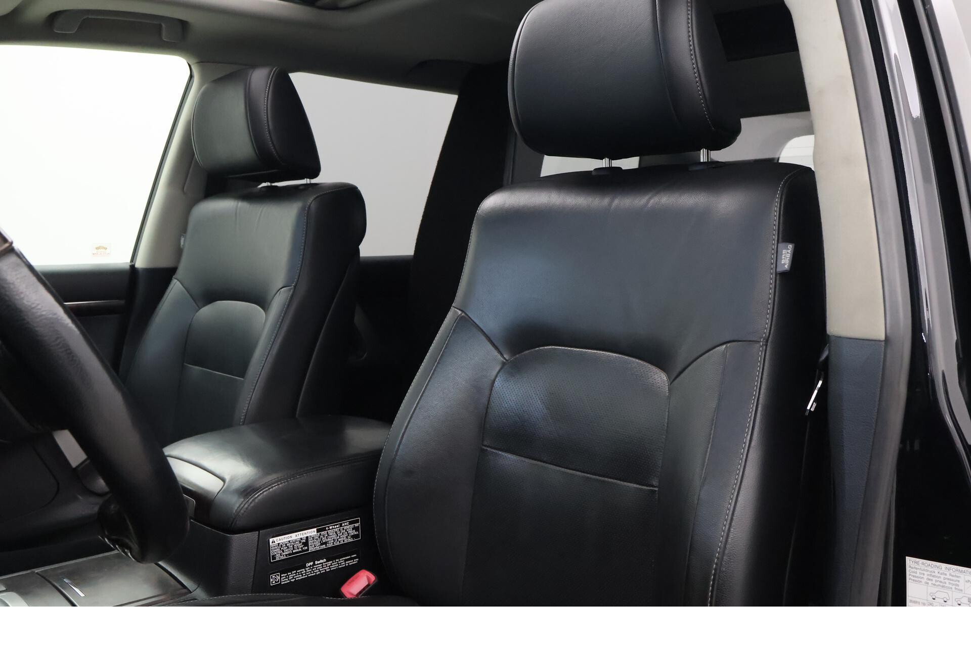 Toyota Land Cruiser V8