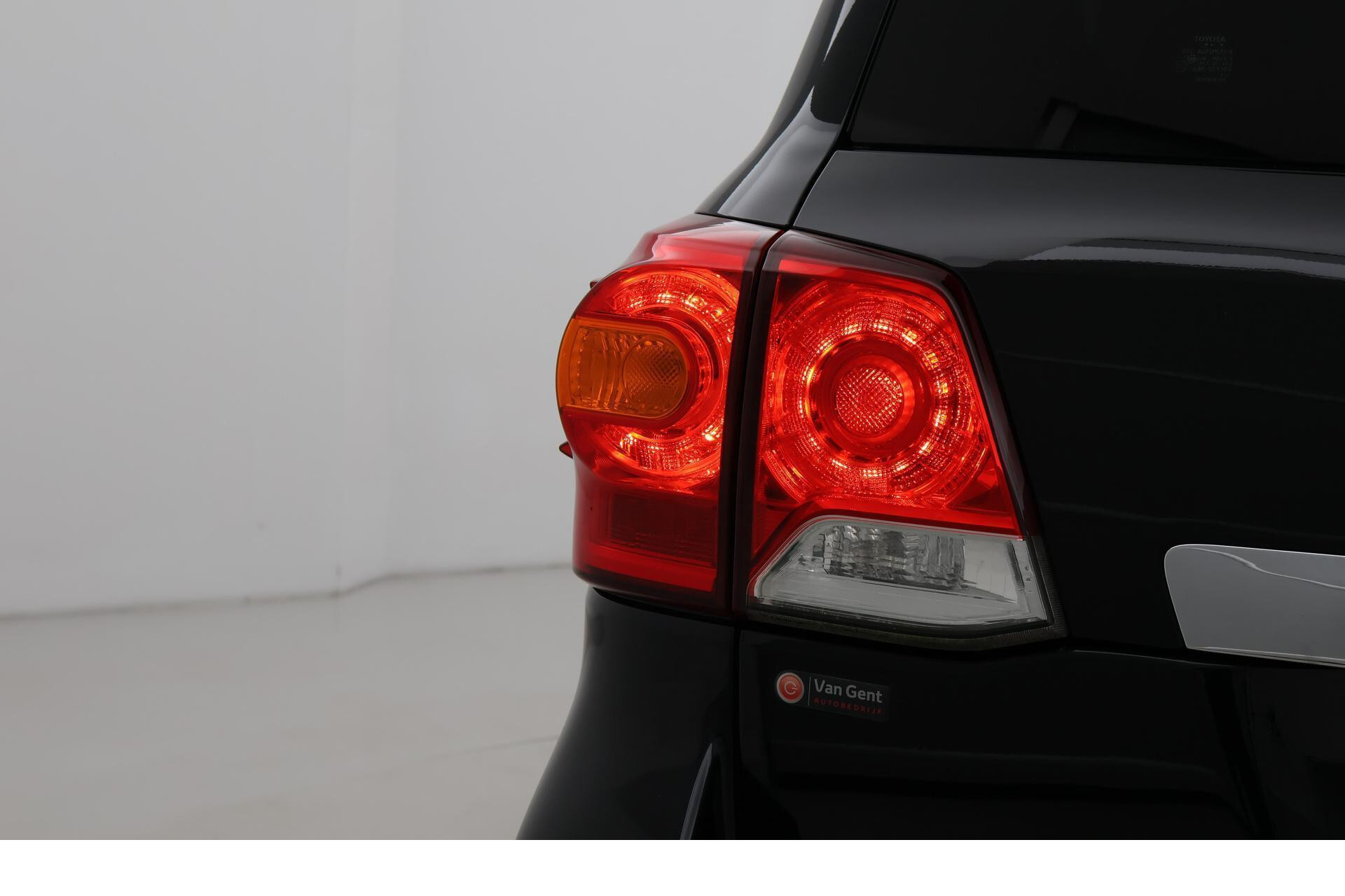 Toyota Land Cruiser V8