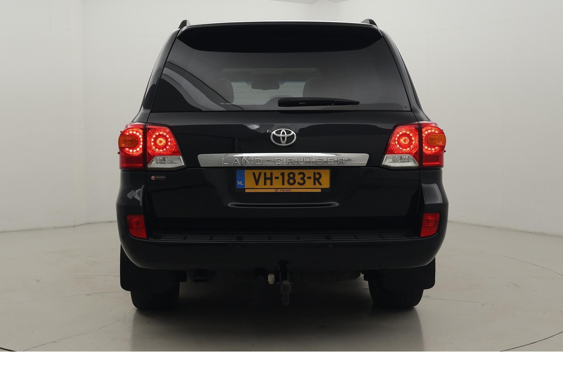 Toyota Land Cruiser V8