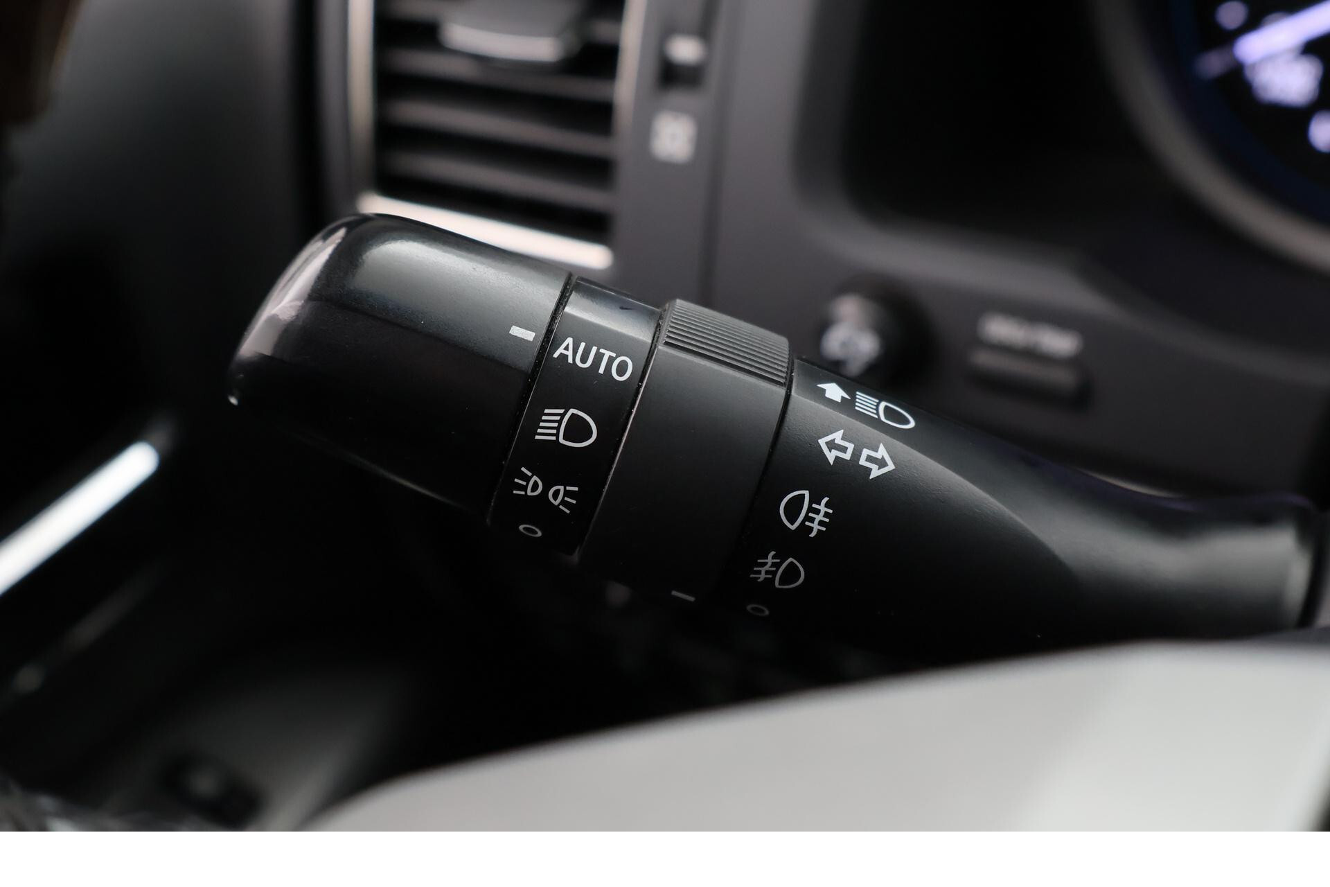 Toyota Land Cruiser V8