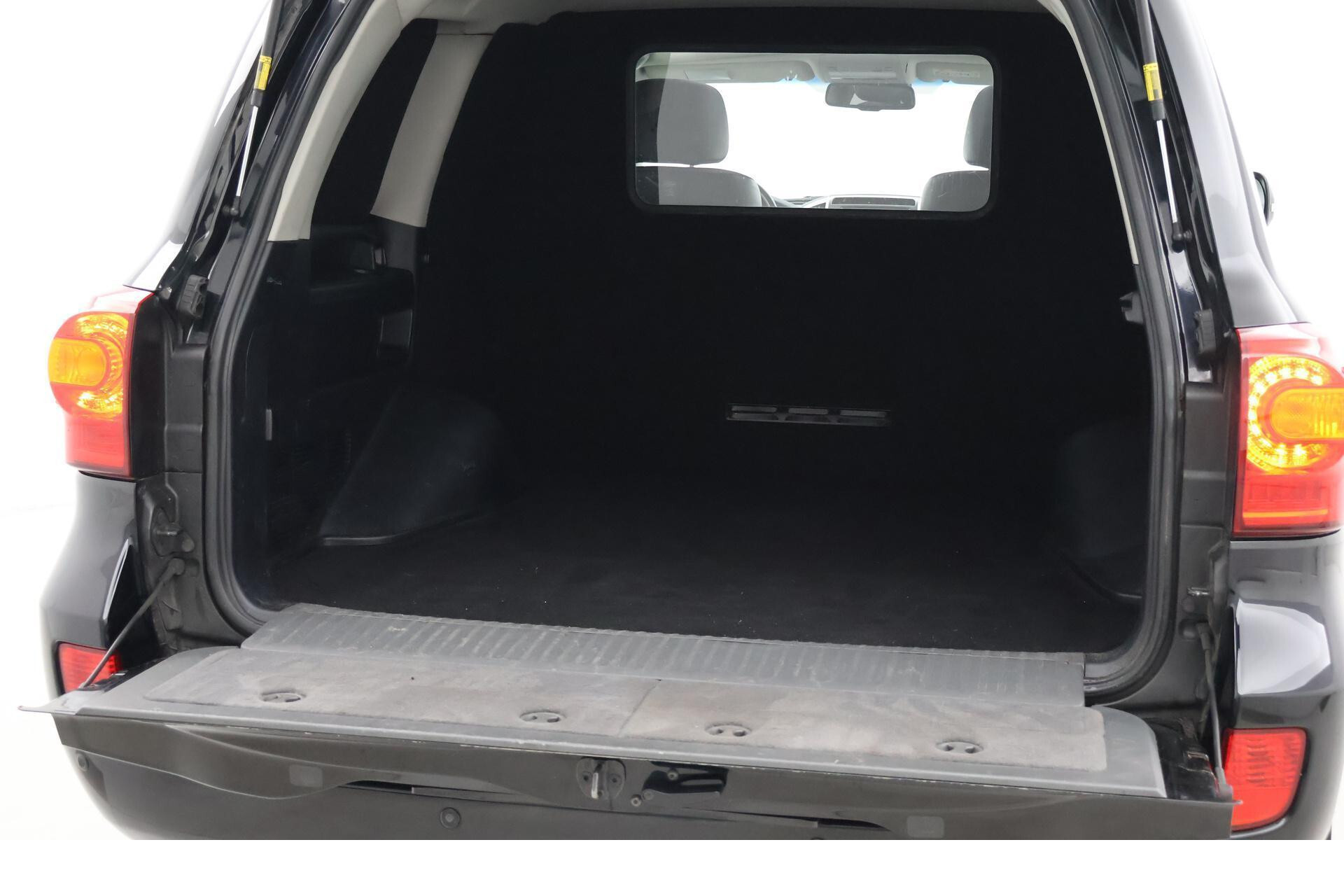 Toyota Land Cruiser V8