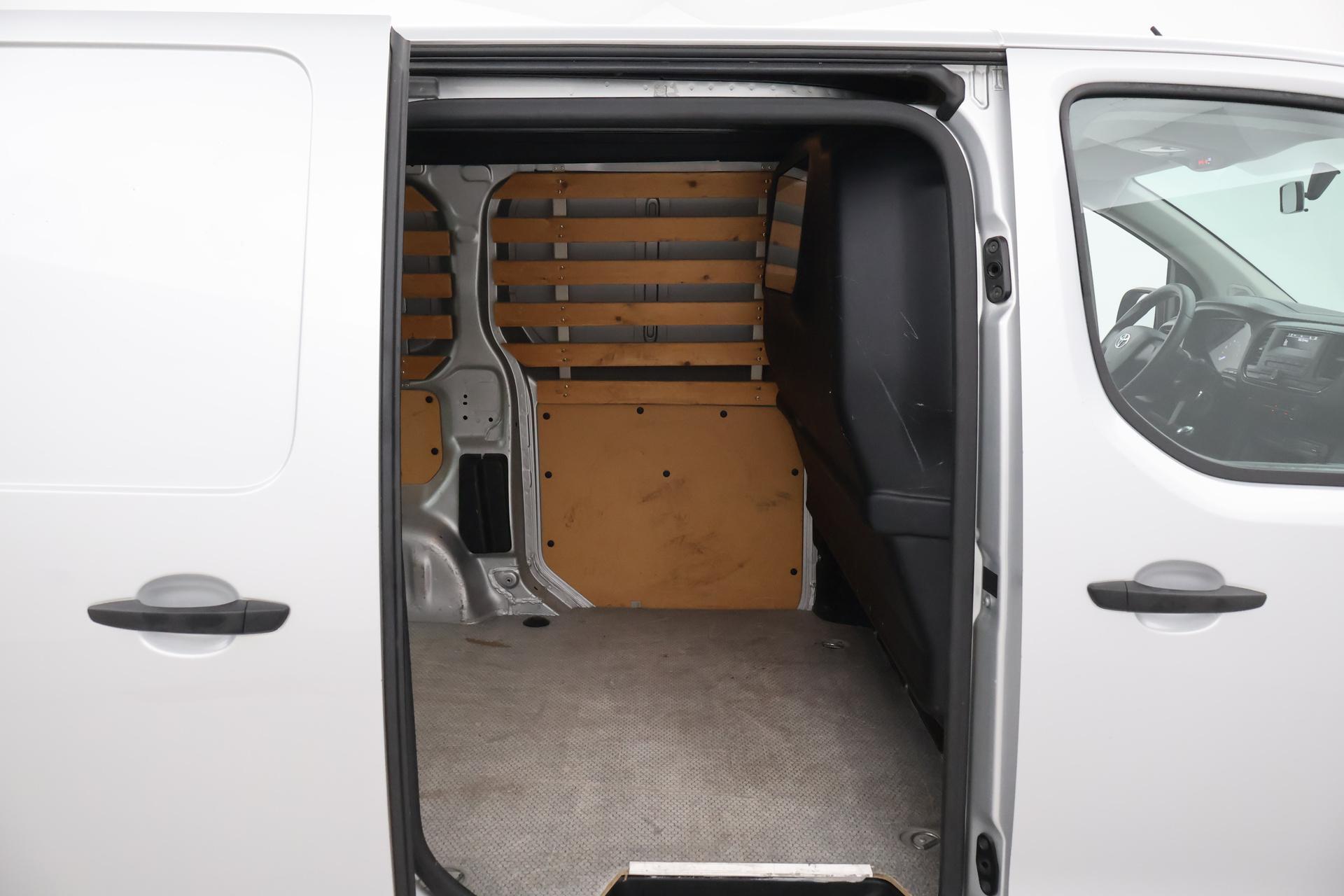 Toyota PROACE Compact