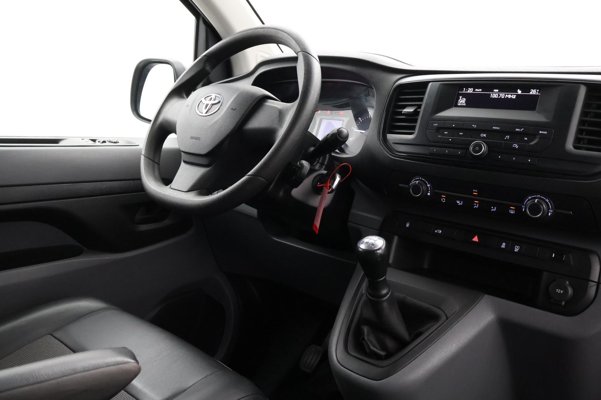 Toyota PROACE Compact