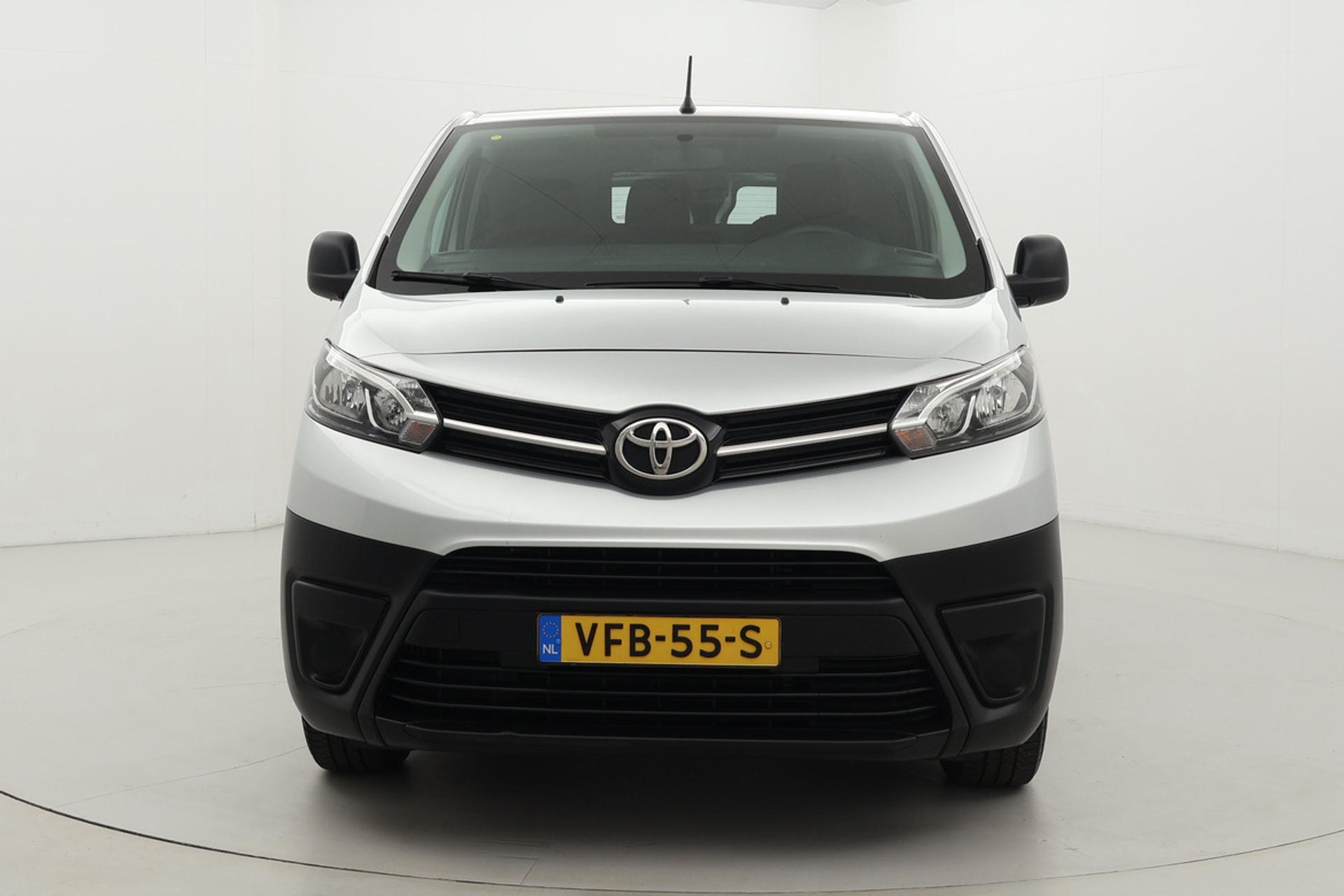 Toyota PROACE Compact