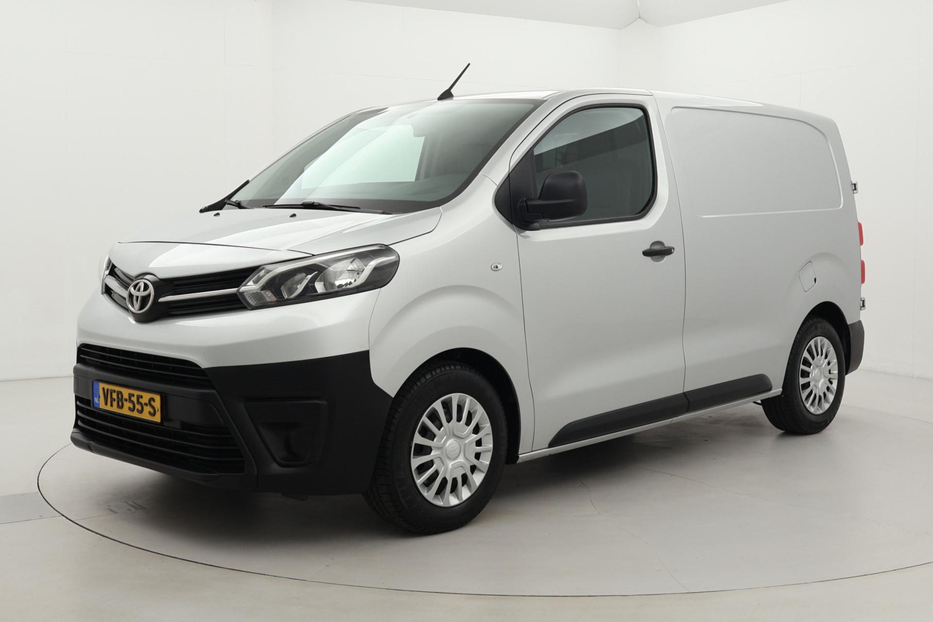 Toyota PROACE Compact