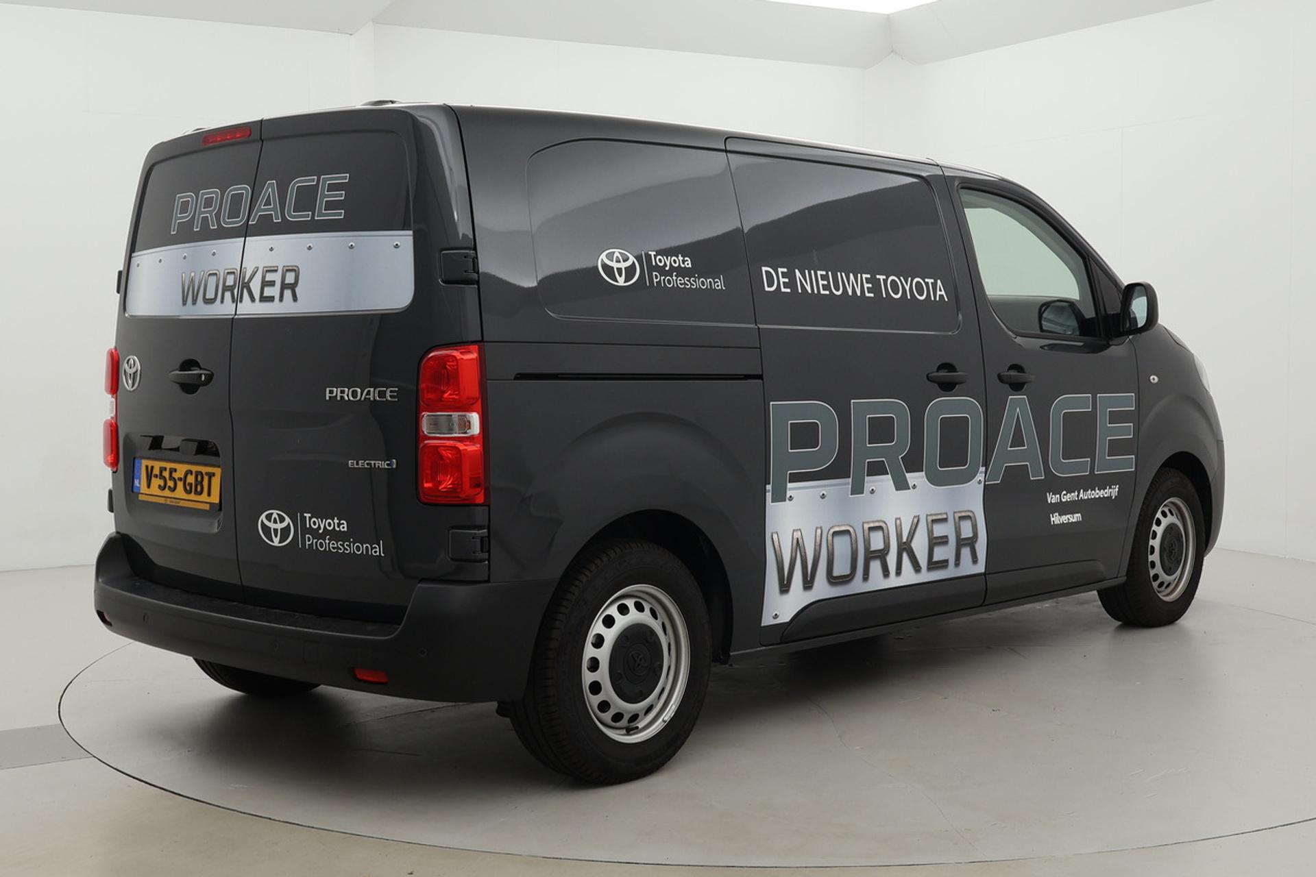 Toyota PROACE
