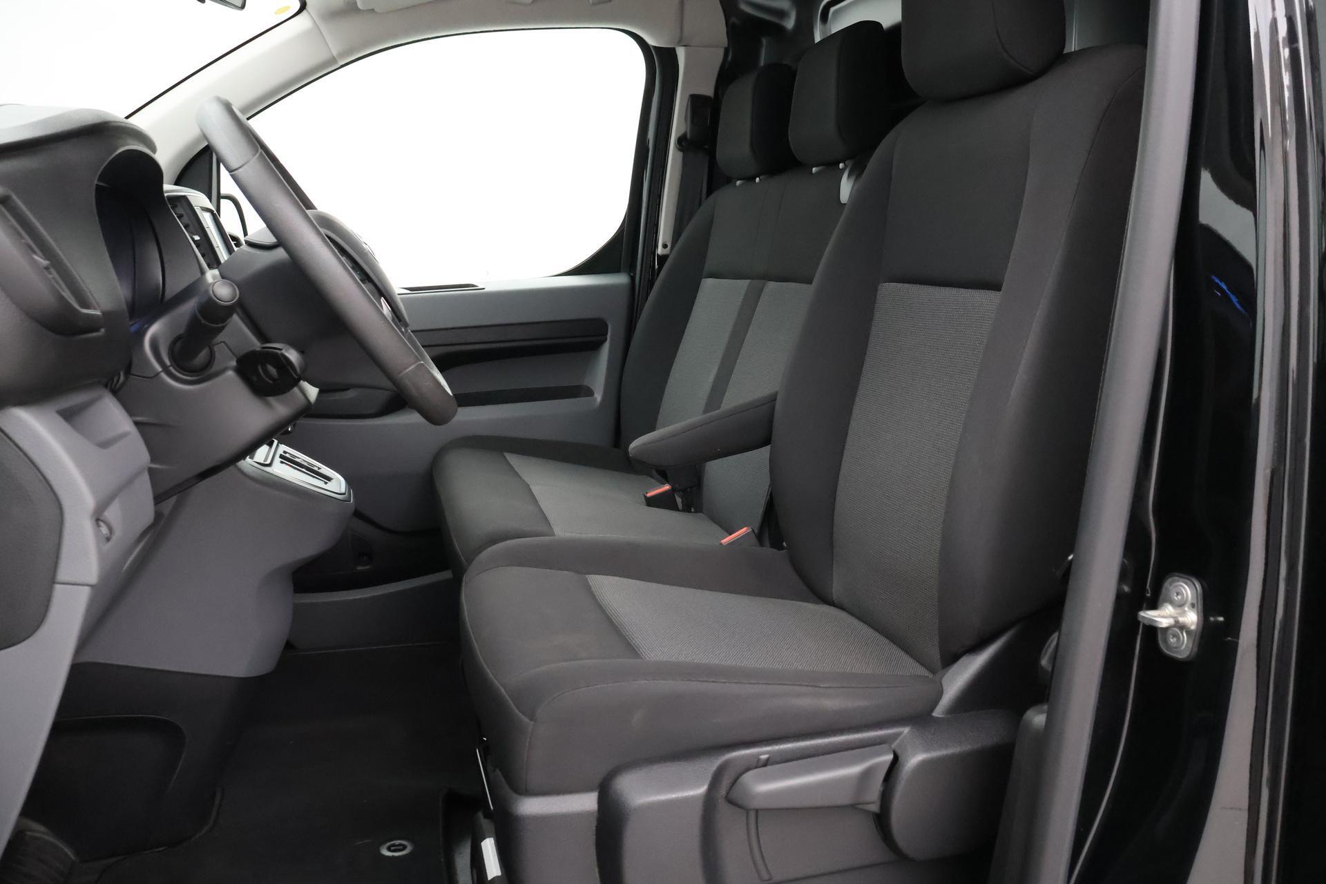Toyota PROACE Electric Worker