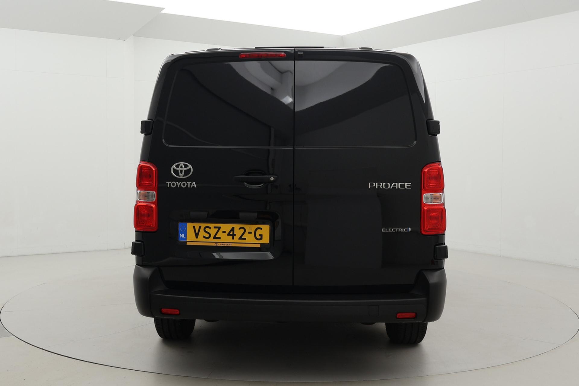 Toyota PROACE Electric Worker