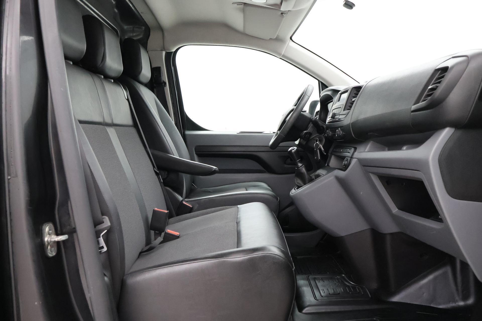 Toyota PROACE Worker