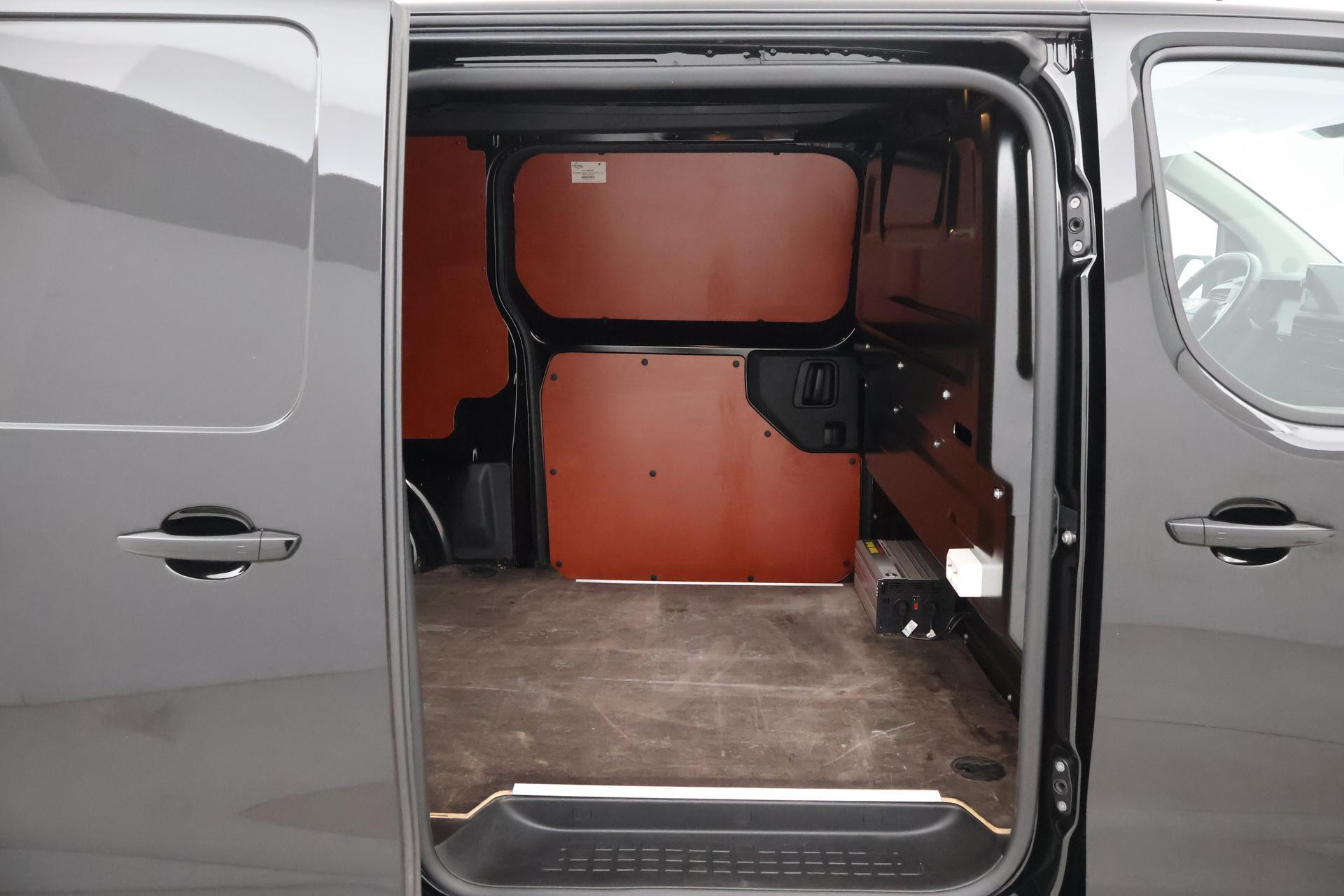Toyota PROACE Worker