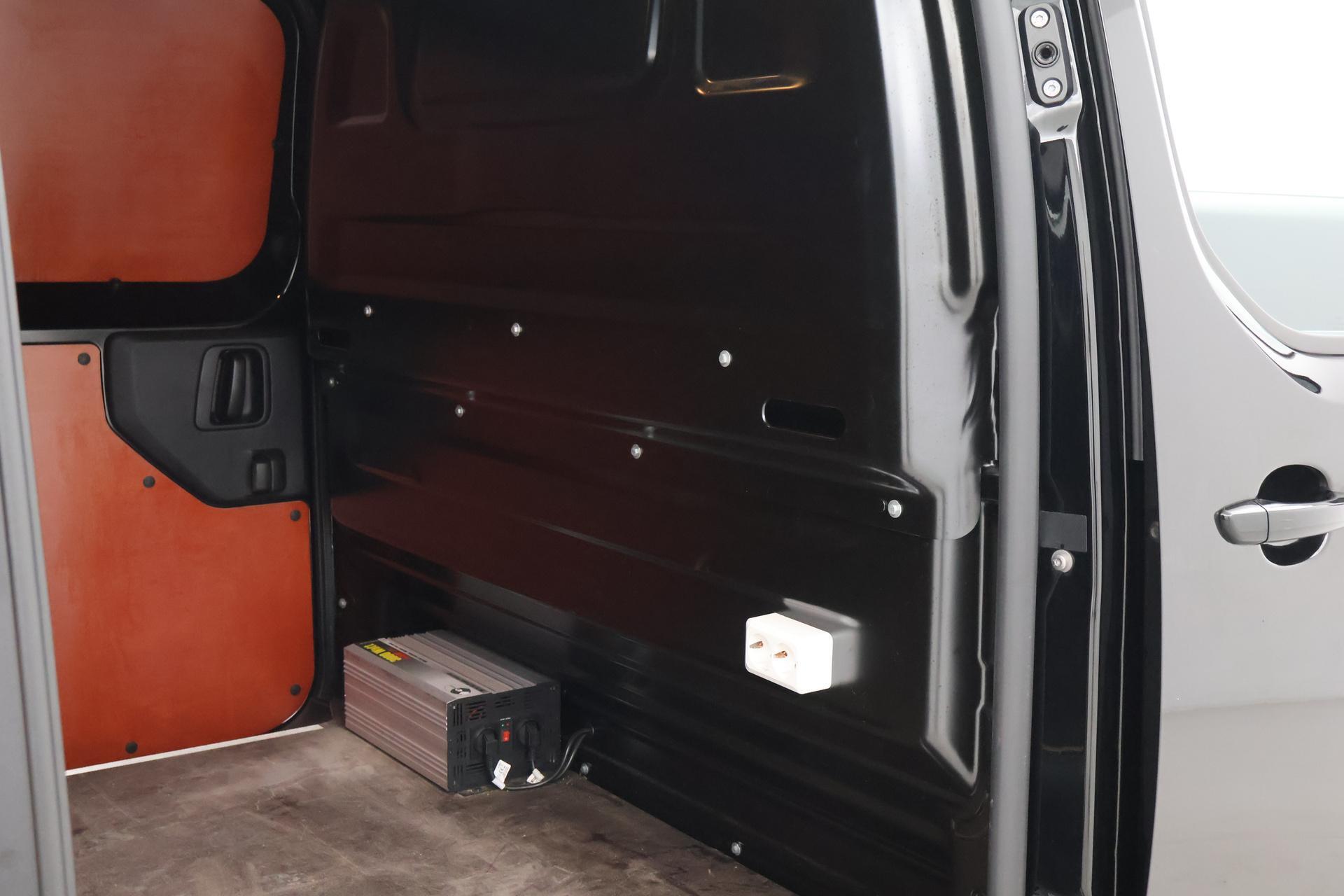Toyota PROACE Worker