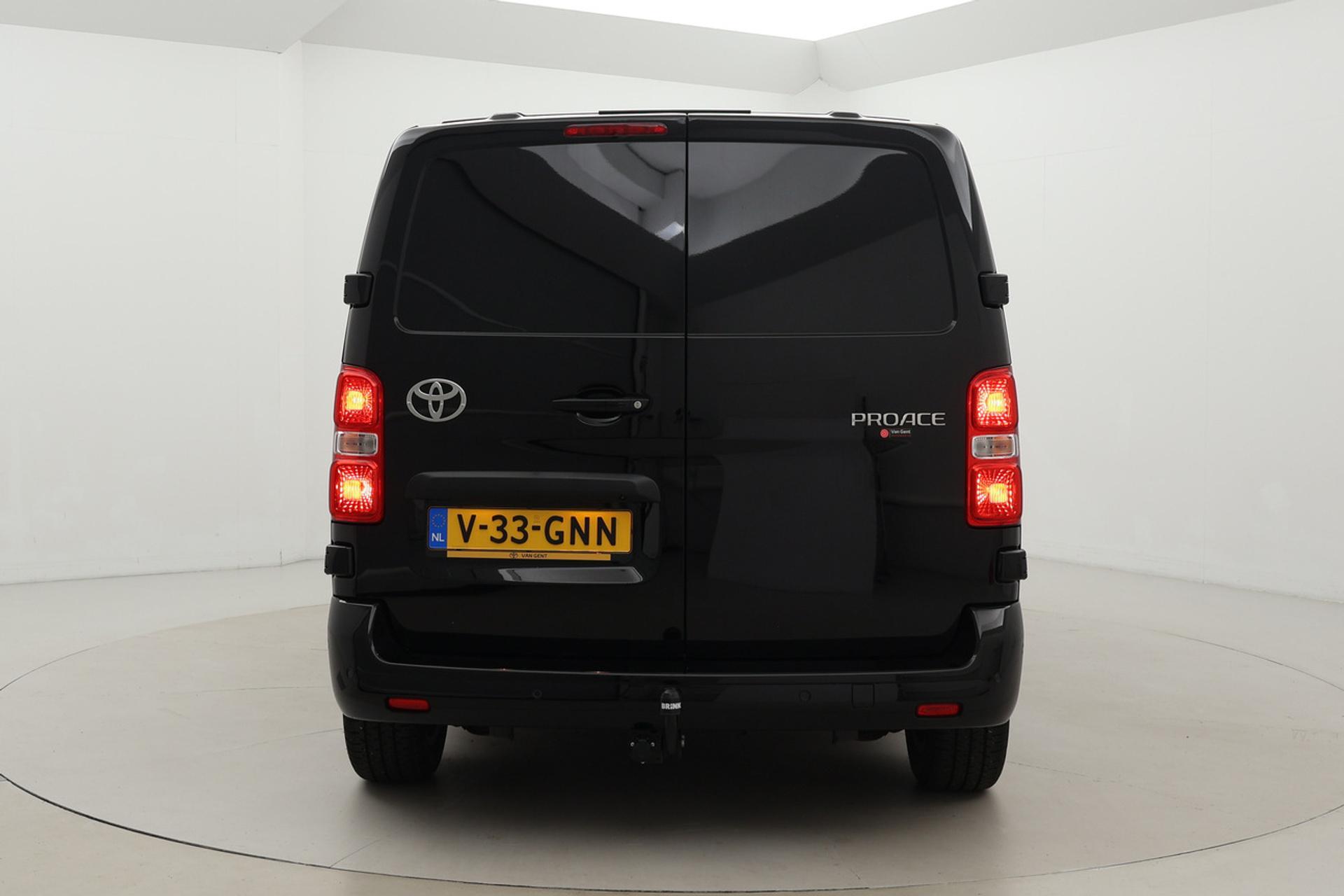 Toyota PROACE Worker