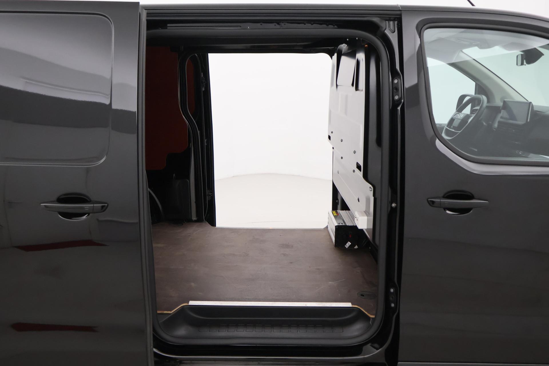 Toyota PROACE Worker